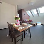 Apartment Loft Grojec
