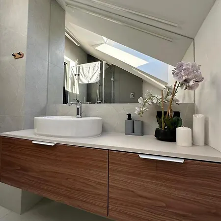Apartamento Loft Grojec