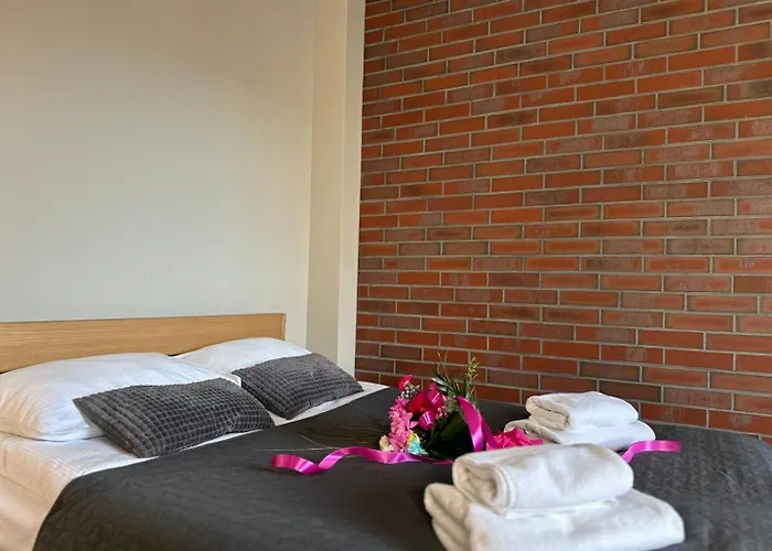 Loft Grojec Apartmán *